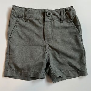 CAT & JACK gray shorts 18M
